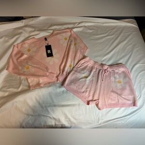 Prinstory Pink Daisy Lounge Set - NWT - Size Small